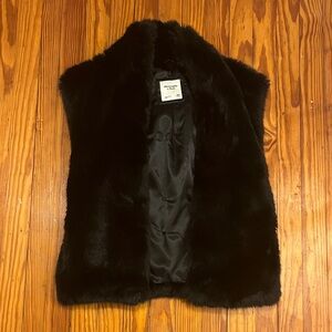 Abercrombie & Fitch Black Faux Fur Vest